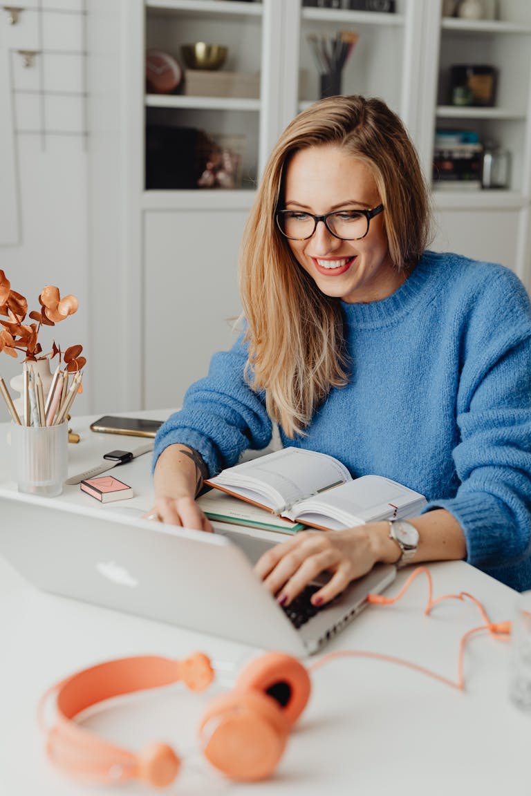 Alumni in the Spotlight: What It’s Really Like Studying Real Estate Online via Validum Website