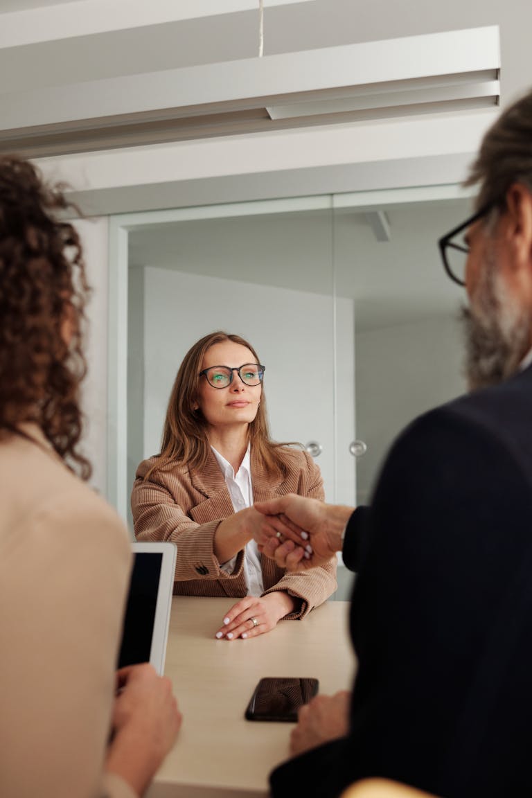 7 Tips To Improve Your First Impressions And Secure More Deals